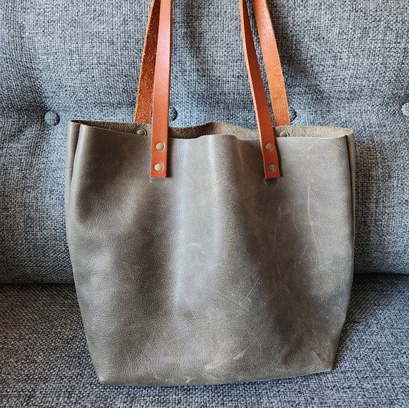 EUC Portland Leather Goods Medium Gray Tote with Tan Handles - Picture 2 of 9